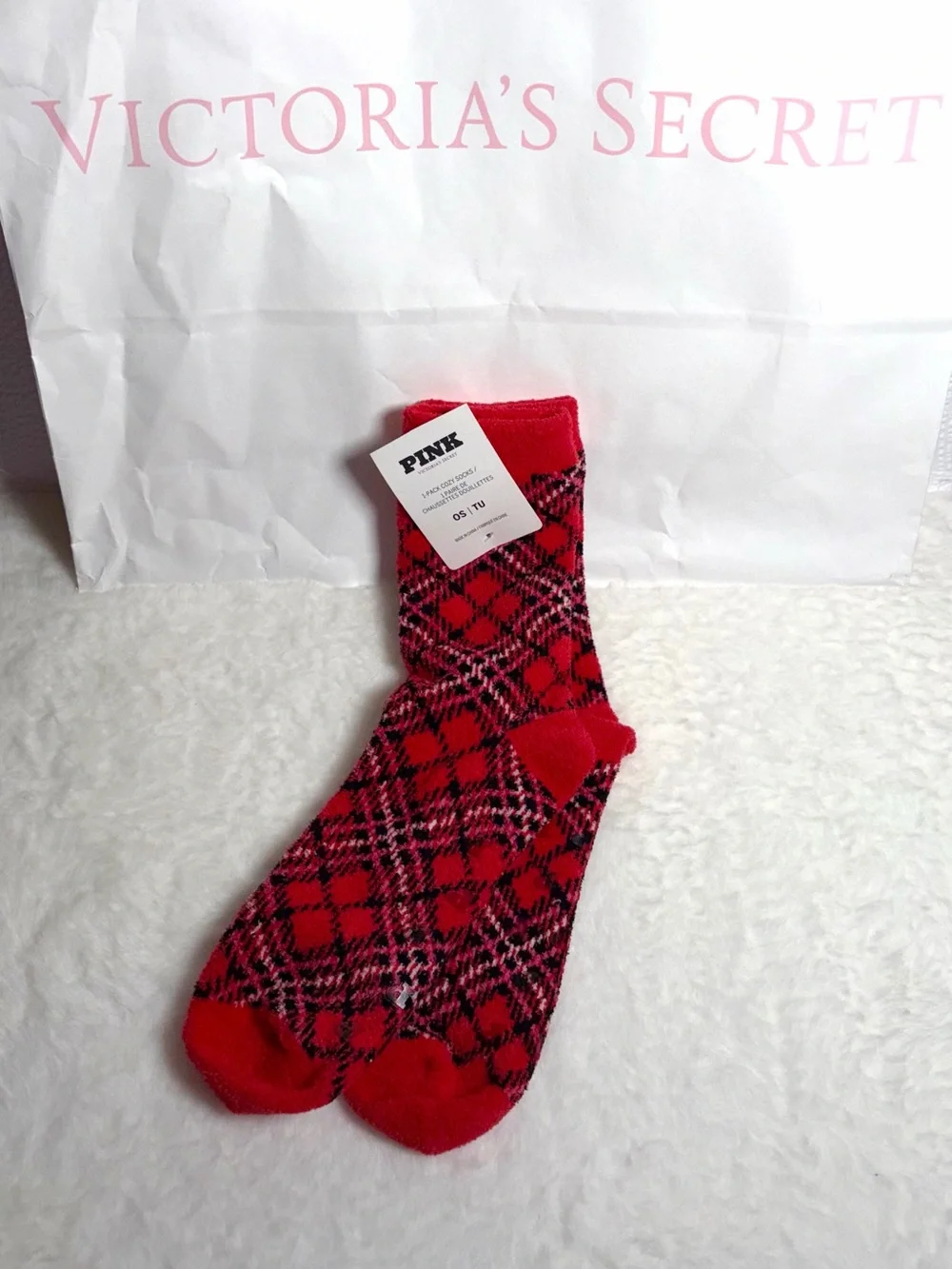 PINK Victoria’s Secret - Cozy Plaid Winter Christmas Socks 🎄❤️ 🎁❄️✨